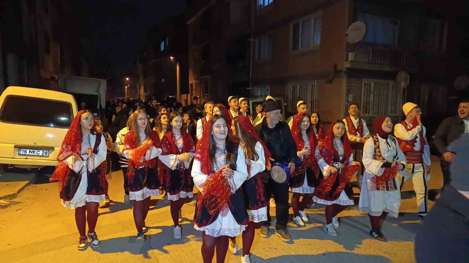 Rumeli geleneği Bursa’da sahura renk kattı
