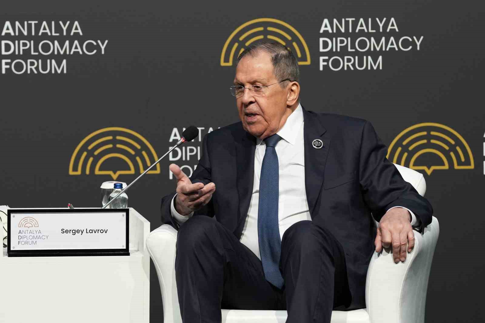 Rusya Dışişleri Bakanı Lavrov: "Bu savaş Batı’nın Rusya’ya karşı Ukrayna eliyle yürüttüğü savaştır"
