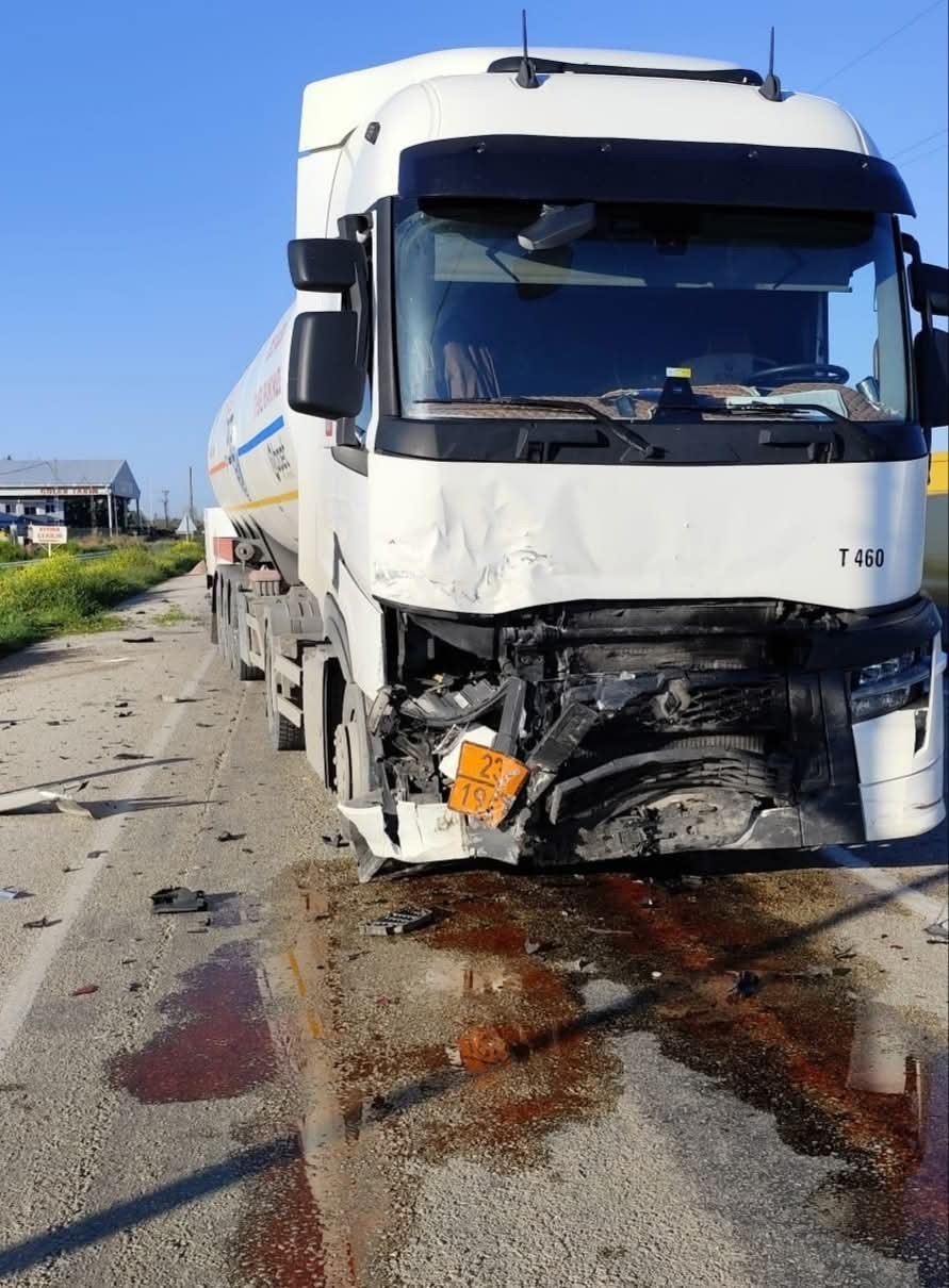 Sabah mesaiye giderken kaza yapan genç kadın hayatını kaybettı
