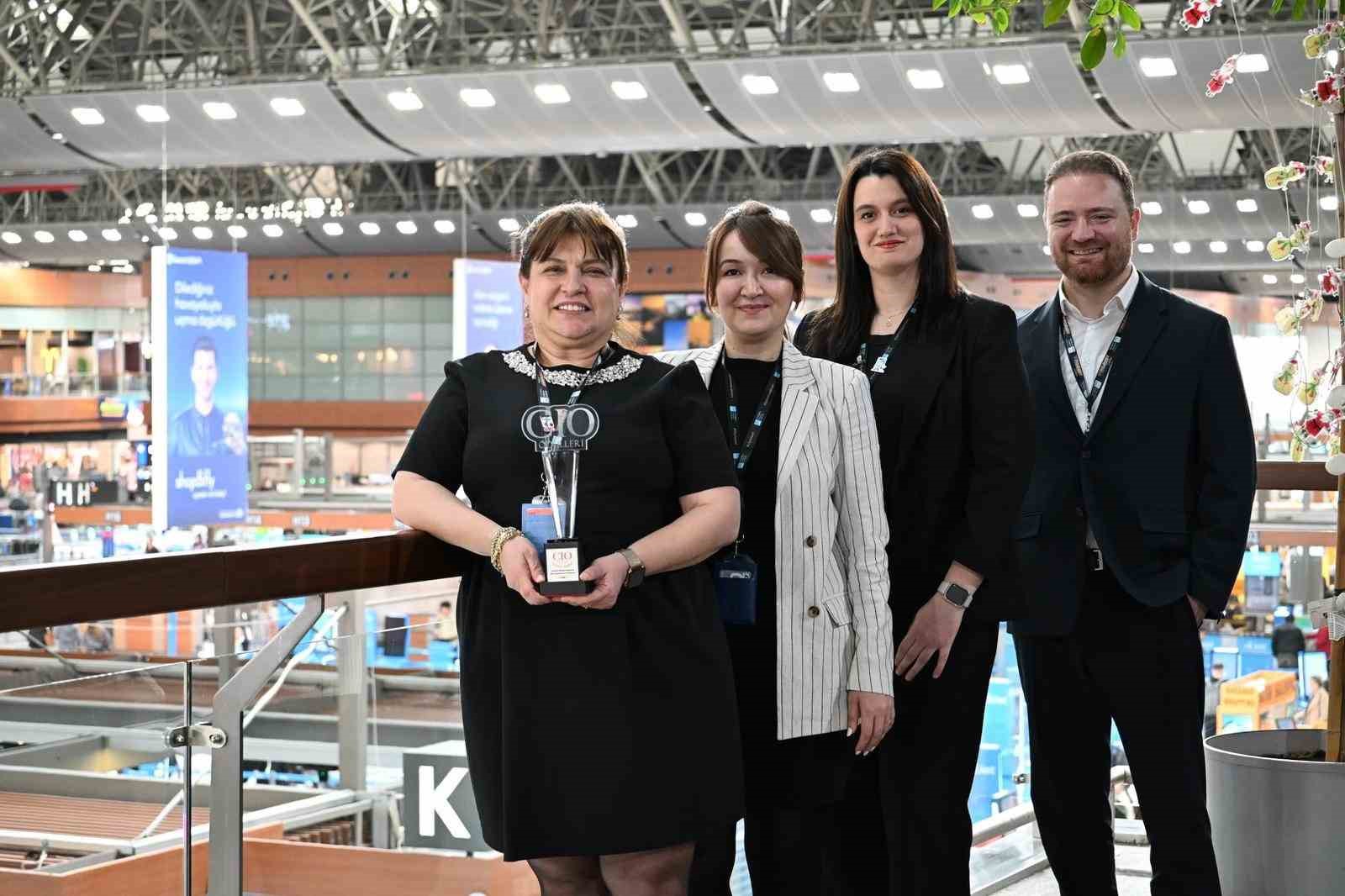 Sabiha Gökçen’in dijital vizyonuna büyük ödül: İsmihan Baysal Anderson "Yılın En İyi CIO’ları" arasında
