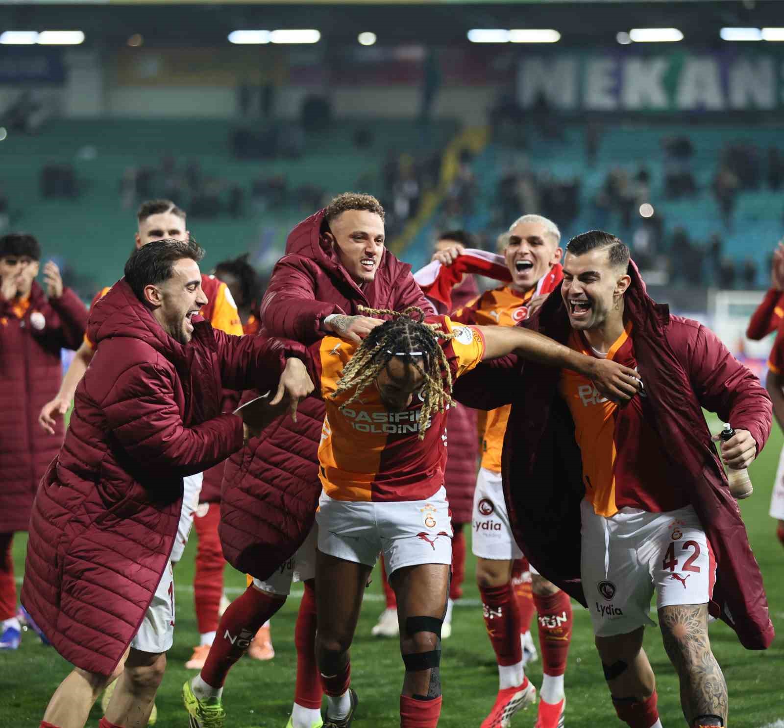 Sacha Boey, 749 gün sonra Galatasaray formasıyla
