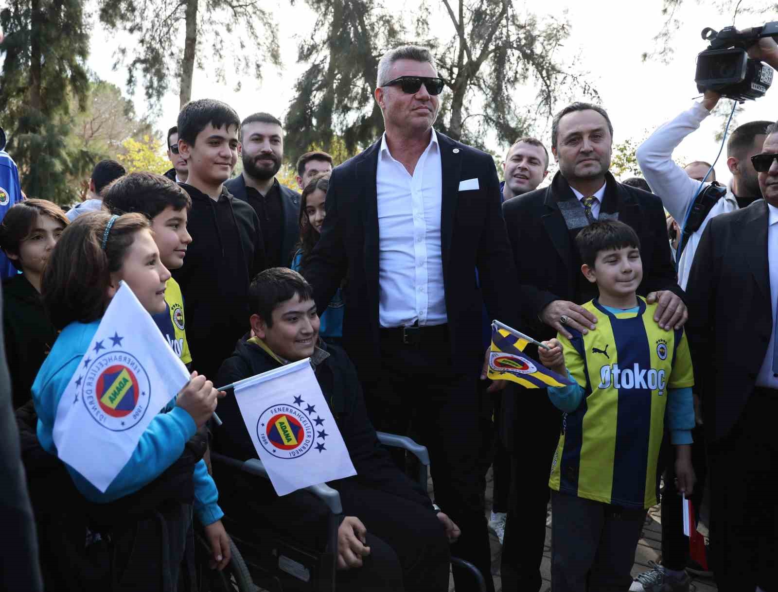 Sadettin Saran: "Fenerbahçe’yi bu sene şampiyon yaparak birçok çocuğumuzu Fenerbahçeli yapacağız"

