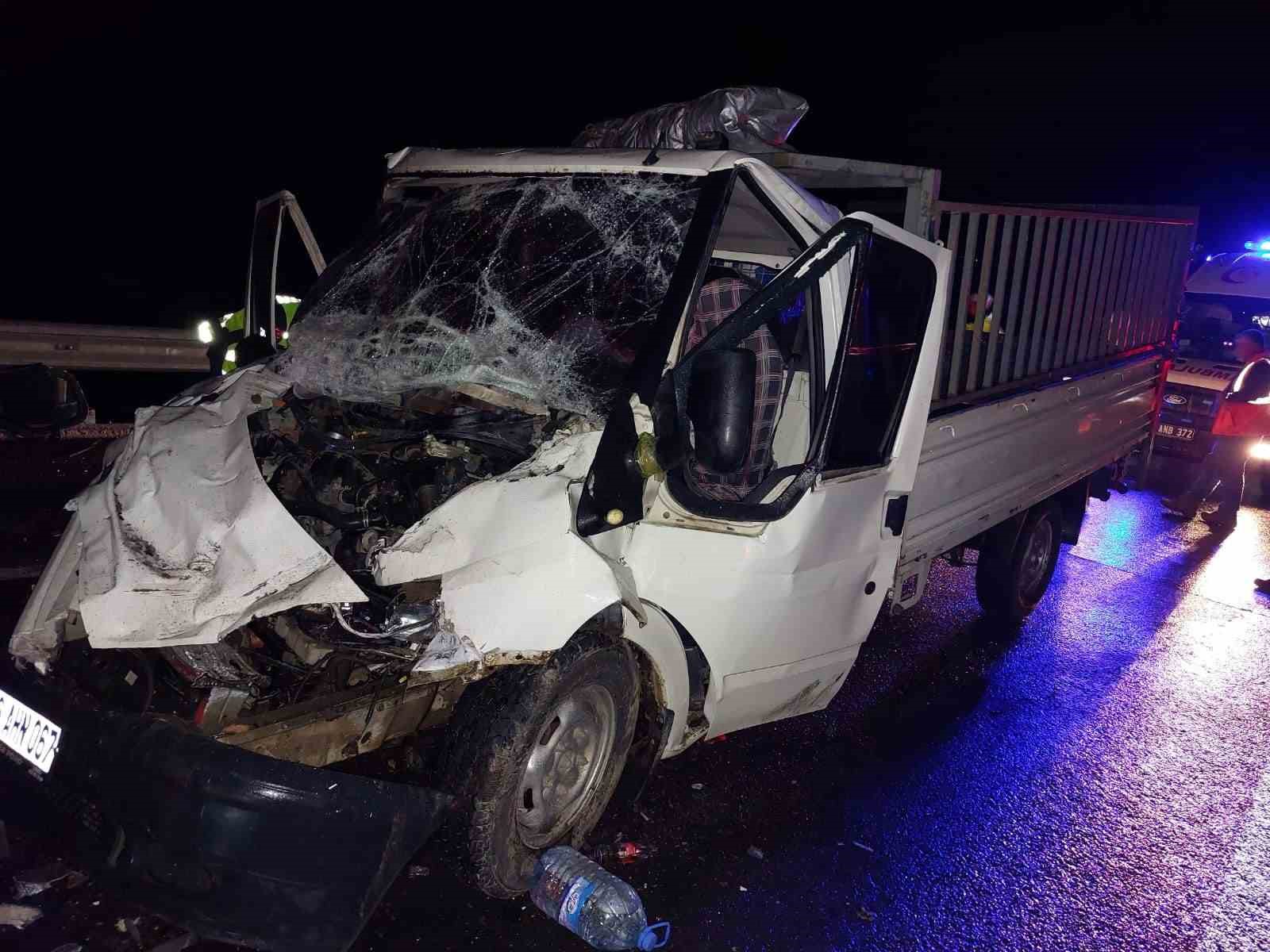 Sağanak yağış kazaları beraberinde getirdi: 1 ölü, 3 yaralı
