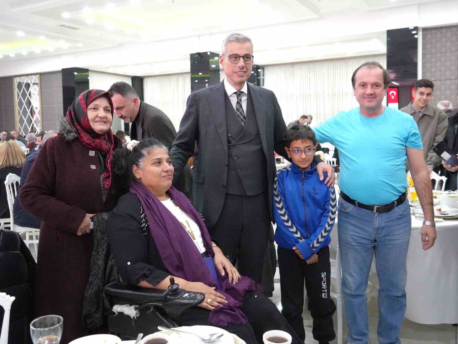 Sağlık Bakanı Memişoğlu: "Bugün Türkiye, sağlıkta bölgesinde referans gösterilen bir ülkedir"
Sağlık Bakanı Memişoğlu: "Bugün Türkiye, sağlıkta bölgesinde referans gösterilen bir ülkedir"