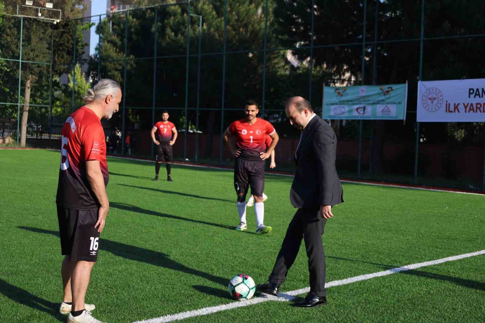 Sağlık Kupası’nda ilk düdük çaldı
