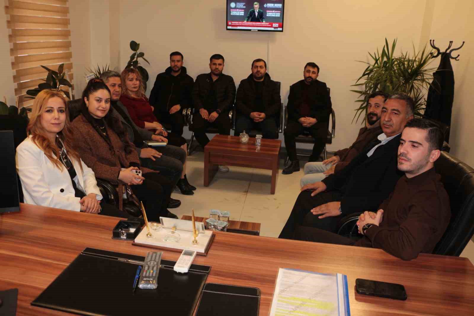 Sağlık-Sen heyeti, Cizre Sağlık Müdürü Karaşi ile bir araya geldi
