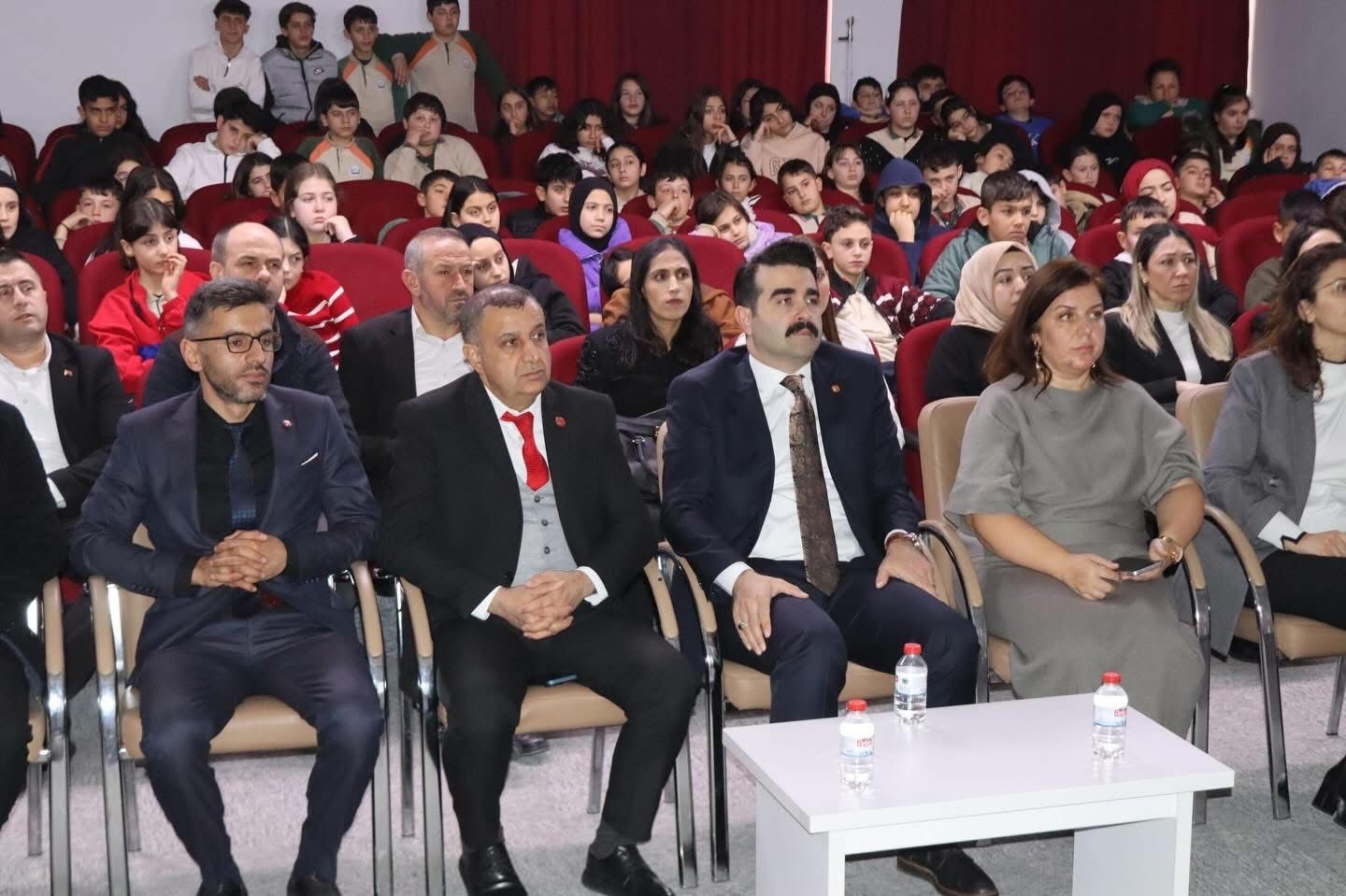 ‘Sağlıklı Yaşa, Sağlıkla Gülümse’ projesine yoğun ilgi
