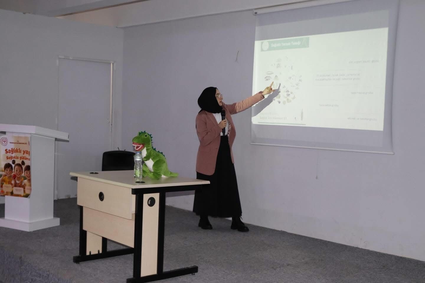 ‘Sağlıklı Yaşa, Sağlıkla Gülümse’ projesine yoğun ilgi
