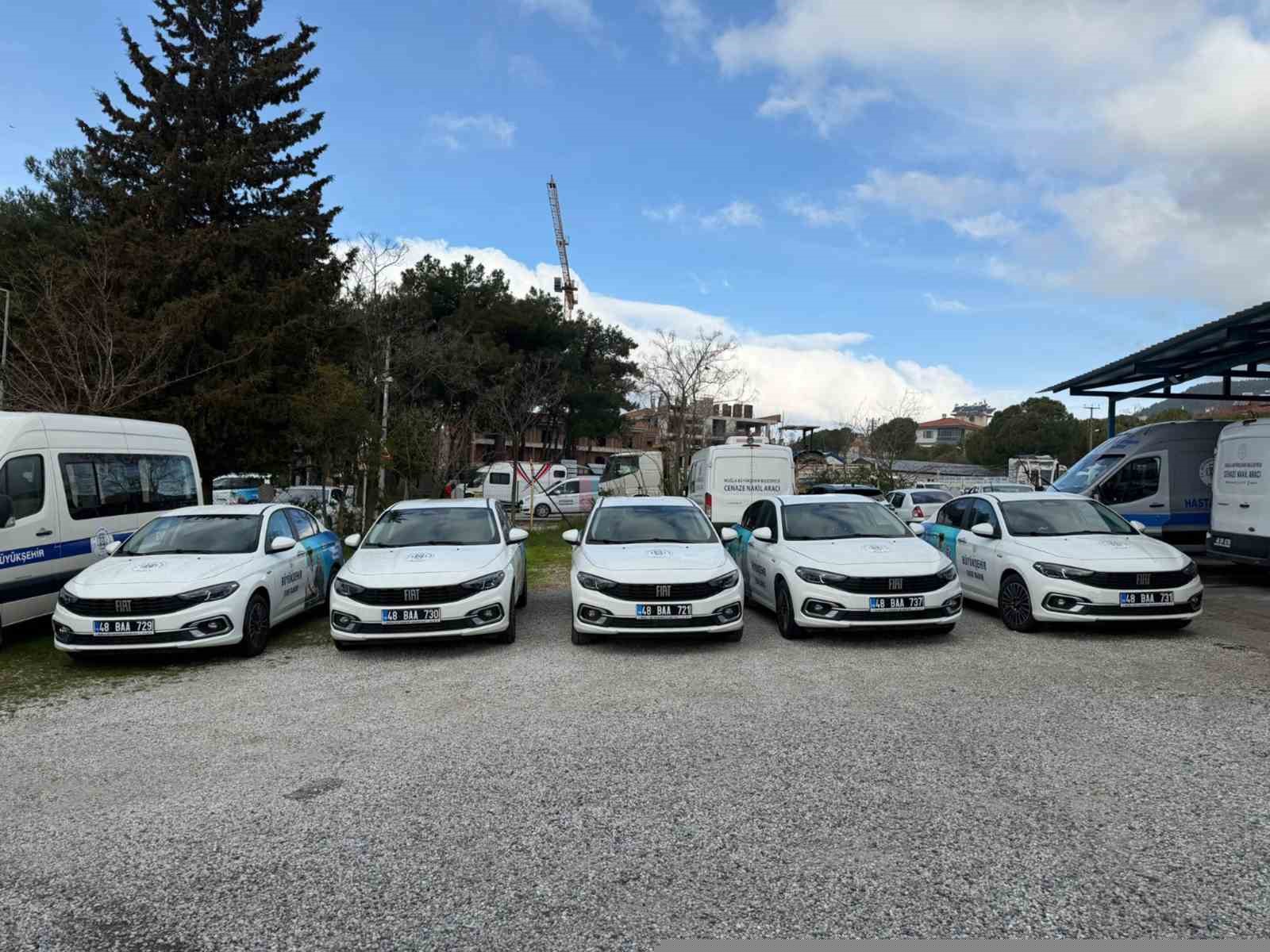 Sağlıkta erişim artıyor, hizmet güçleniyor
Sağlıkta erişim artıyor, hizmet güçleniyor