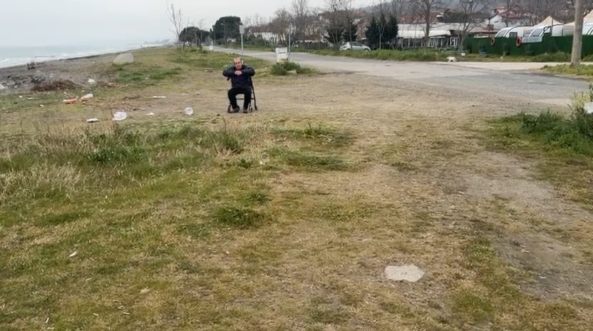 Sahilde çöp tepkisi: ’Karavancılar çevreyi kirletti’ iddiası
