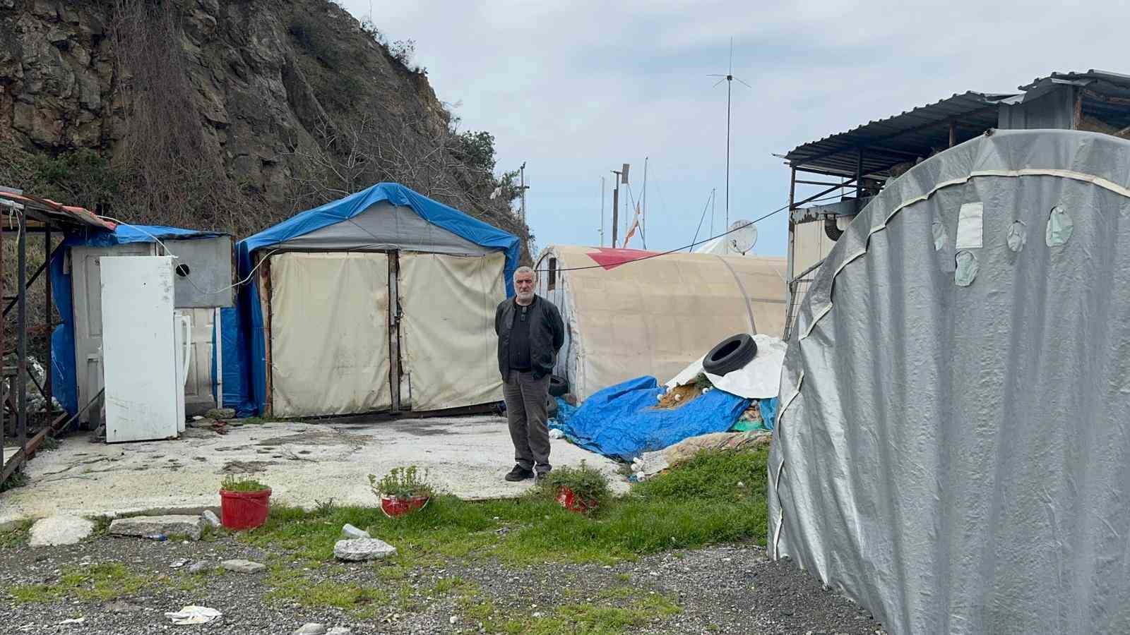 Sahilde ölü bulunan "Yalan Dünya" lakaplı balıkçının son konuşması ortaya çıktı
