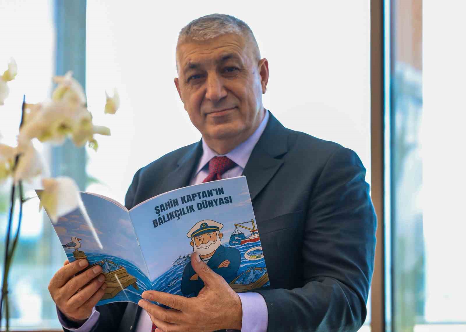 Şahin Kaptan, çocuklara balığı sevdirmek için yola çıktı
Şahin Kaptan, çocuklara balığı sevdirmek için yola çıktı