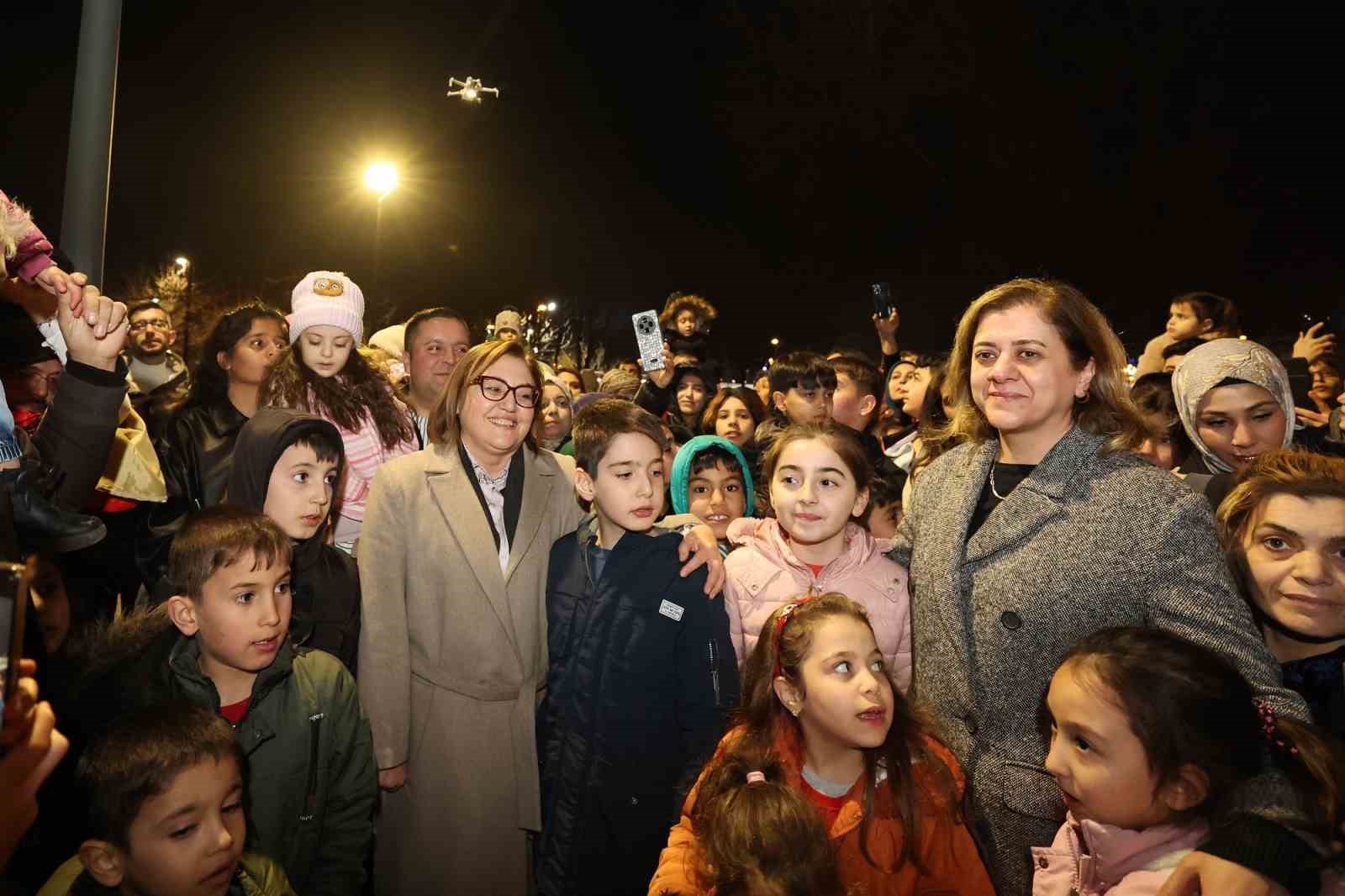 Şahin, vatandaşlarla iftarda buluştu
