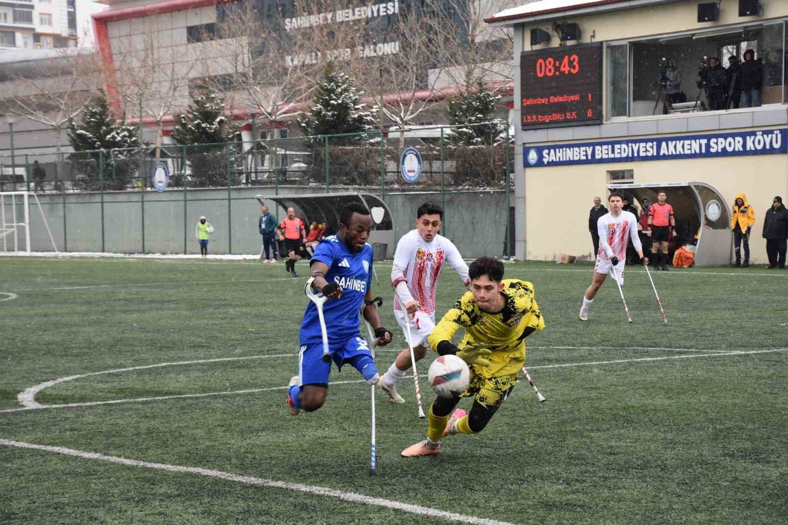 Şahinbey Ampute’den farklı galibiyet 7-0
