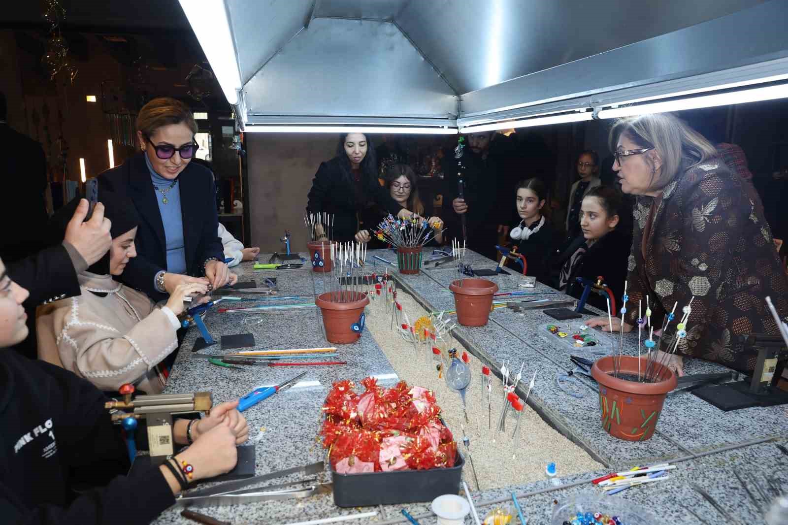 Şahin’den yarıyıl tatili atölyelerine ziyaret
