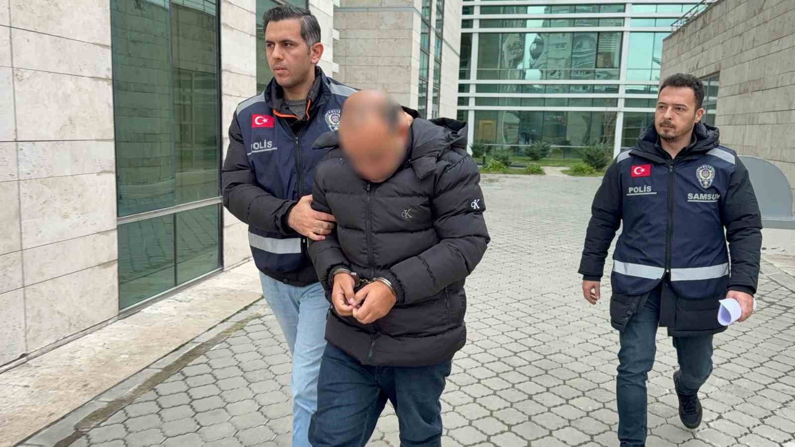 Sahte kimlikle başkasının arsasını 10 milyon TL’ye sattı
