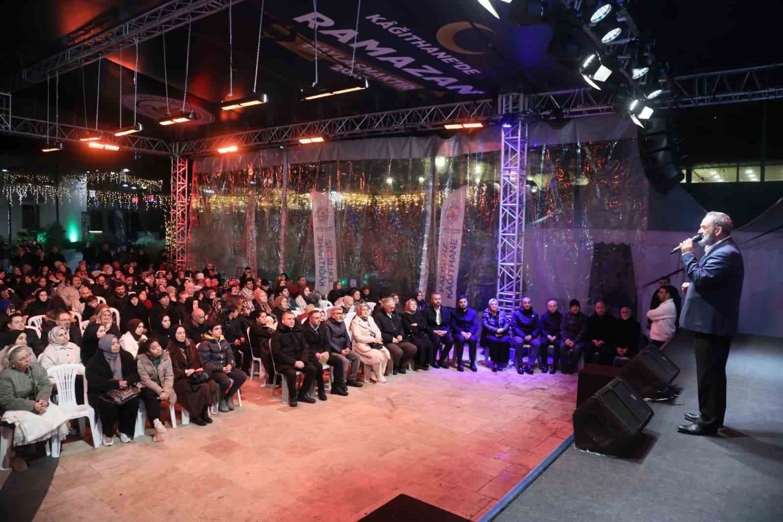 Şair Dursun Ali Erzincanlı Kağıthane’de gönüllere hitap etti
