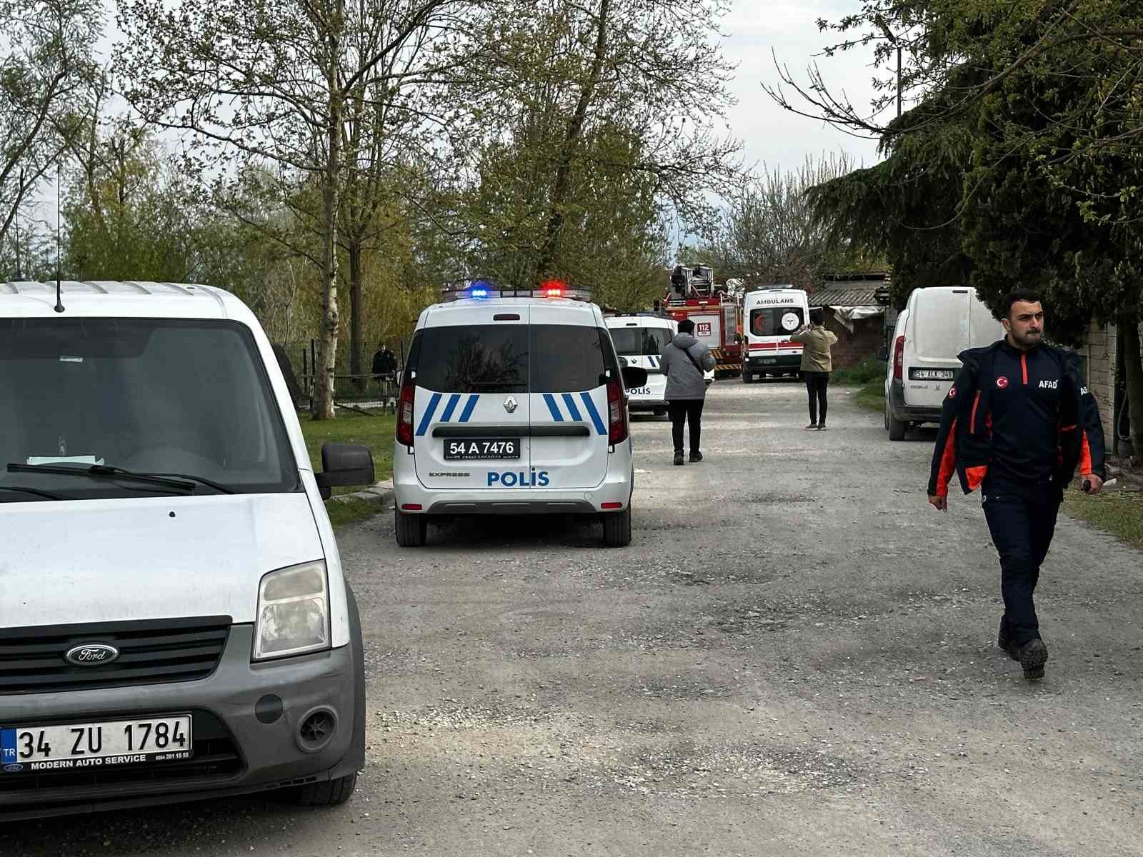Sakarya Nehri’ne düşen çocuk didik didik aranıyor

