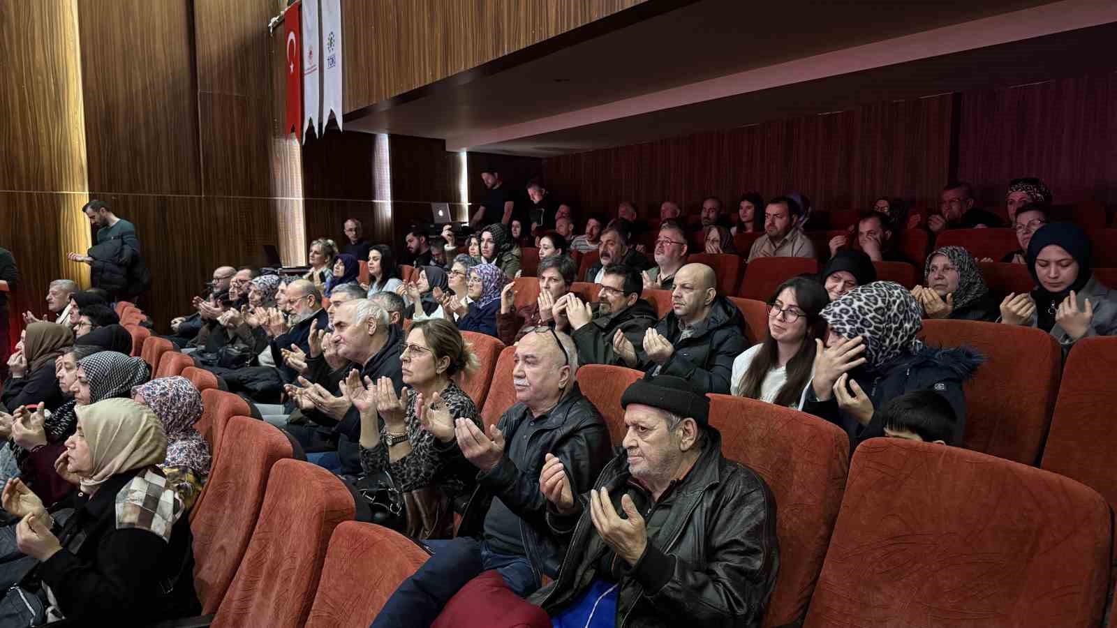 Sakarya’da 6 bin 633 hak sahibi kura ile belirlendi
Sakarya’da 6 bin 633 hak sahibi kura ile belirlendi