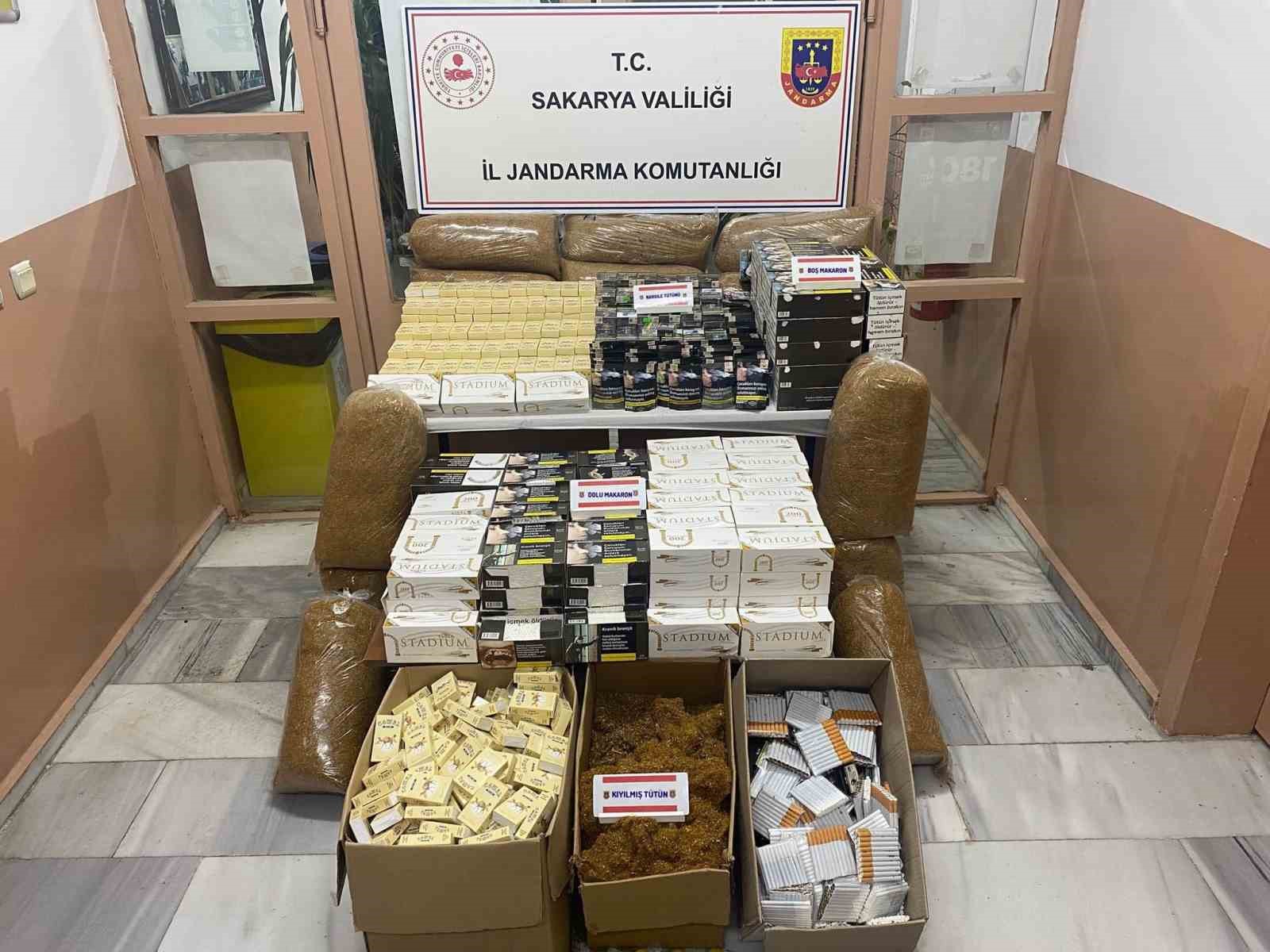 Sakarya’da kaçakçılara jandarma operasyonu: 3 ilçede 5 şüpheli gözaltına alındı
