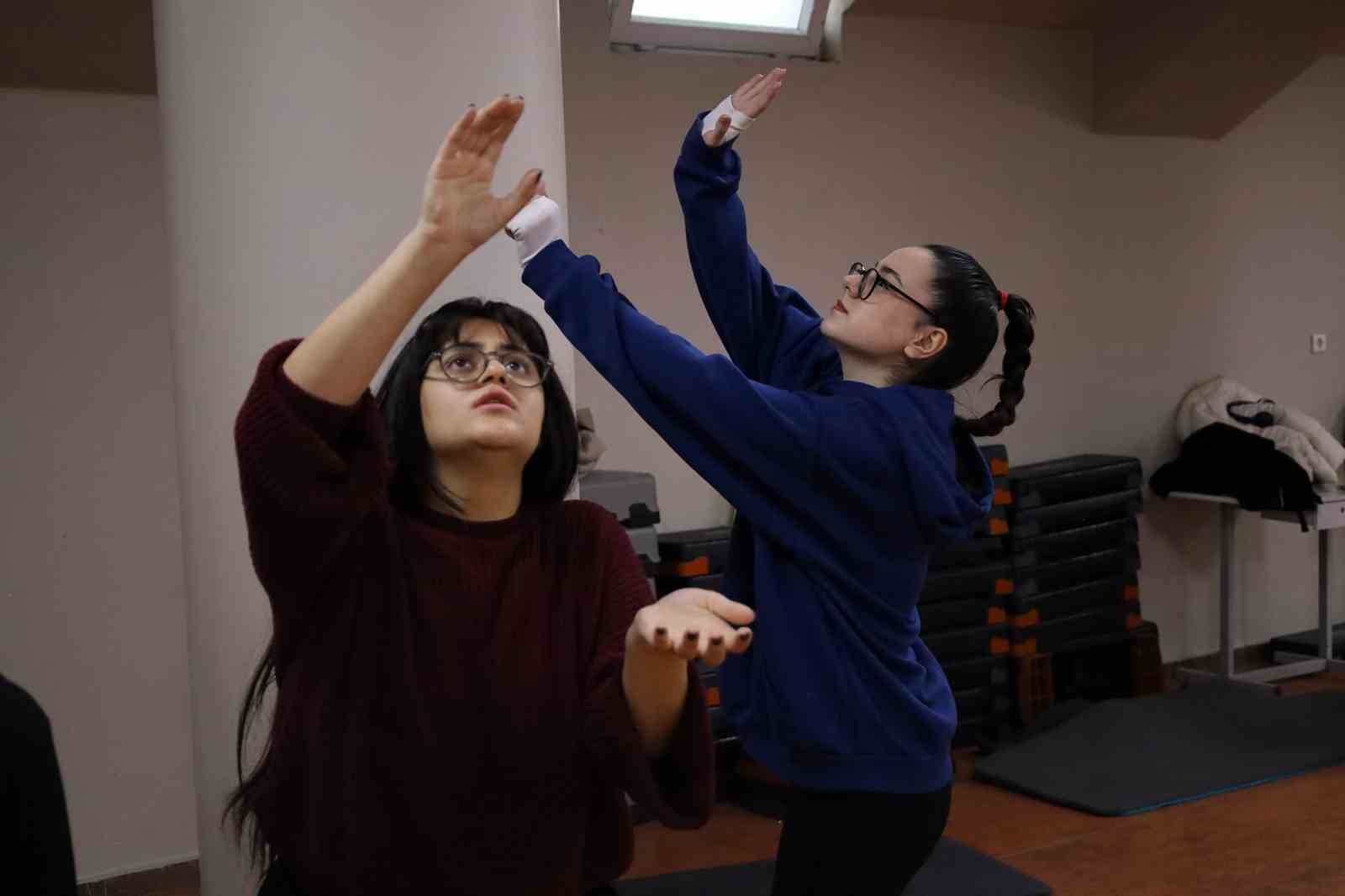 Sakarya’nın genç yetenekleri sahneye hazırlanıyor
