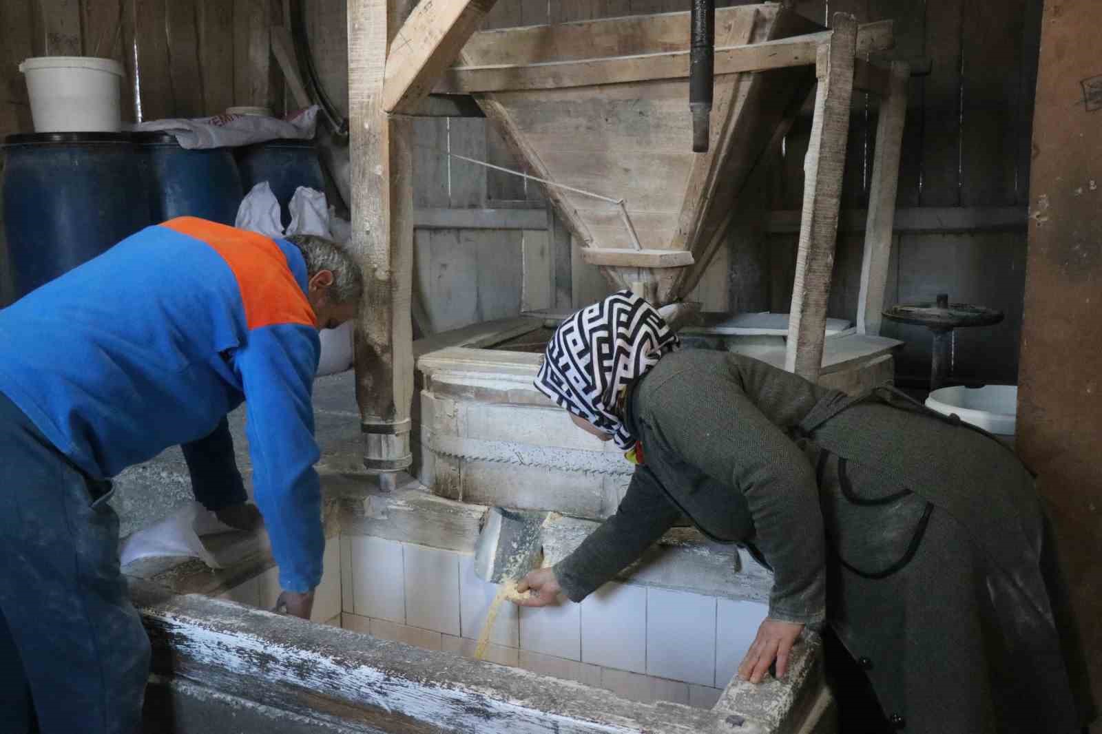 Sakarya’nın tarihe meydan okuyan 1500 yıllık değirmeni
