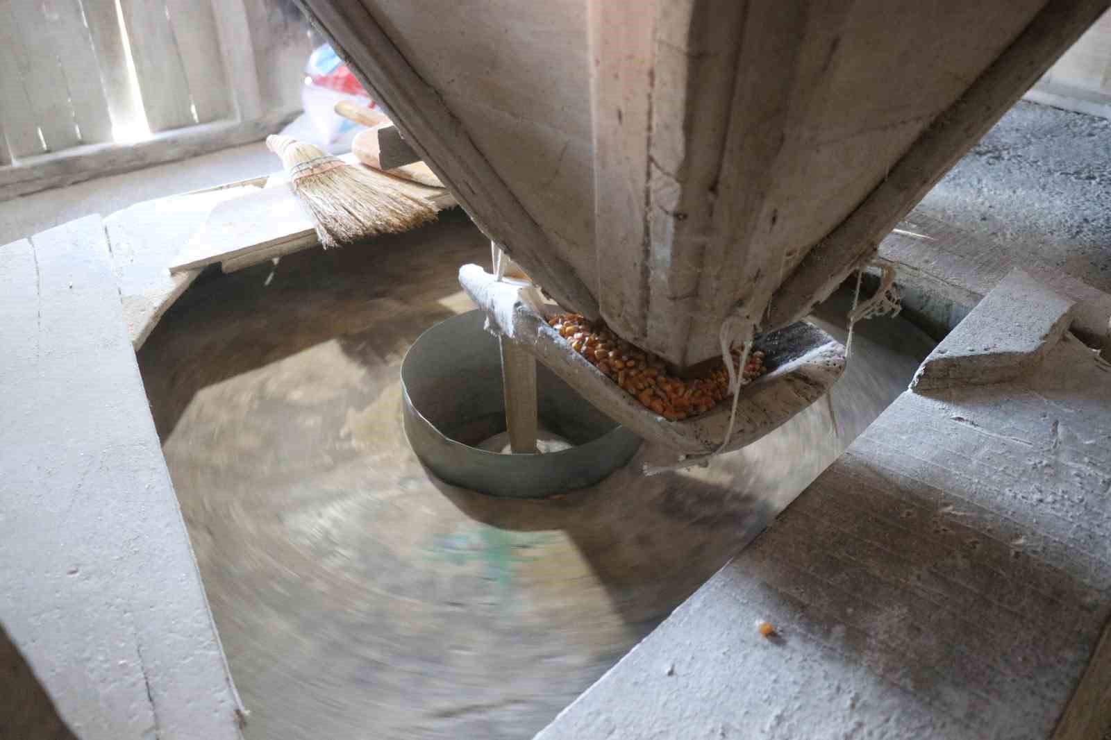 Sakarya’nın tarihe meydan okuyan 1500 yıllık değirmeni
