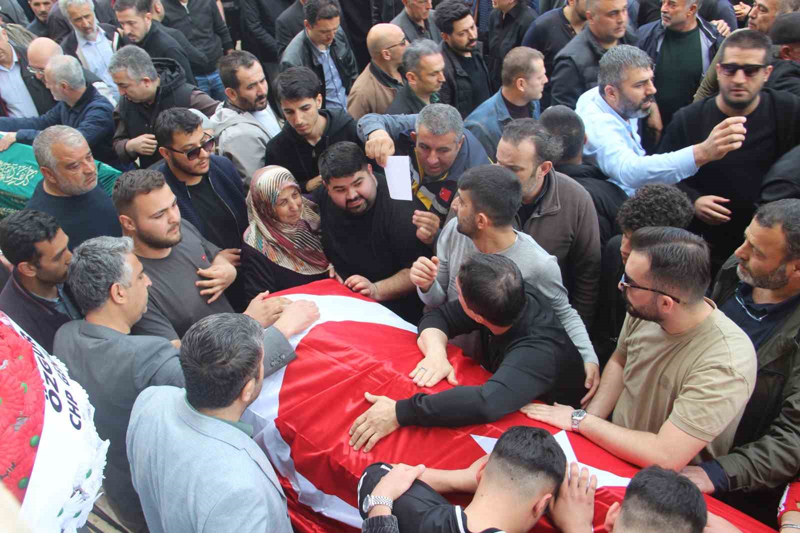 Saldırıda ölen 4 öğrenci gözyaşları içerisinde uğurlandı
