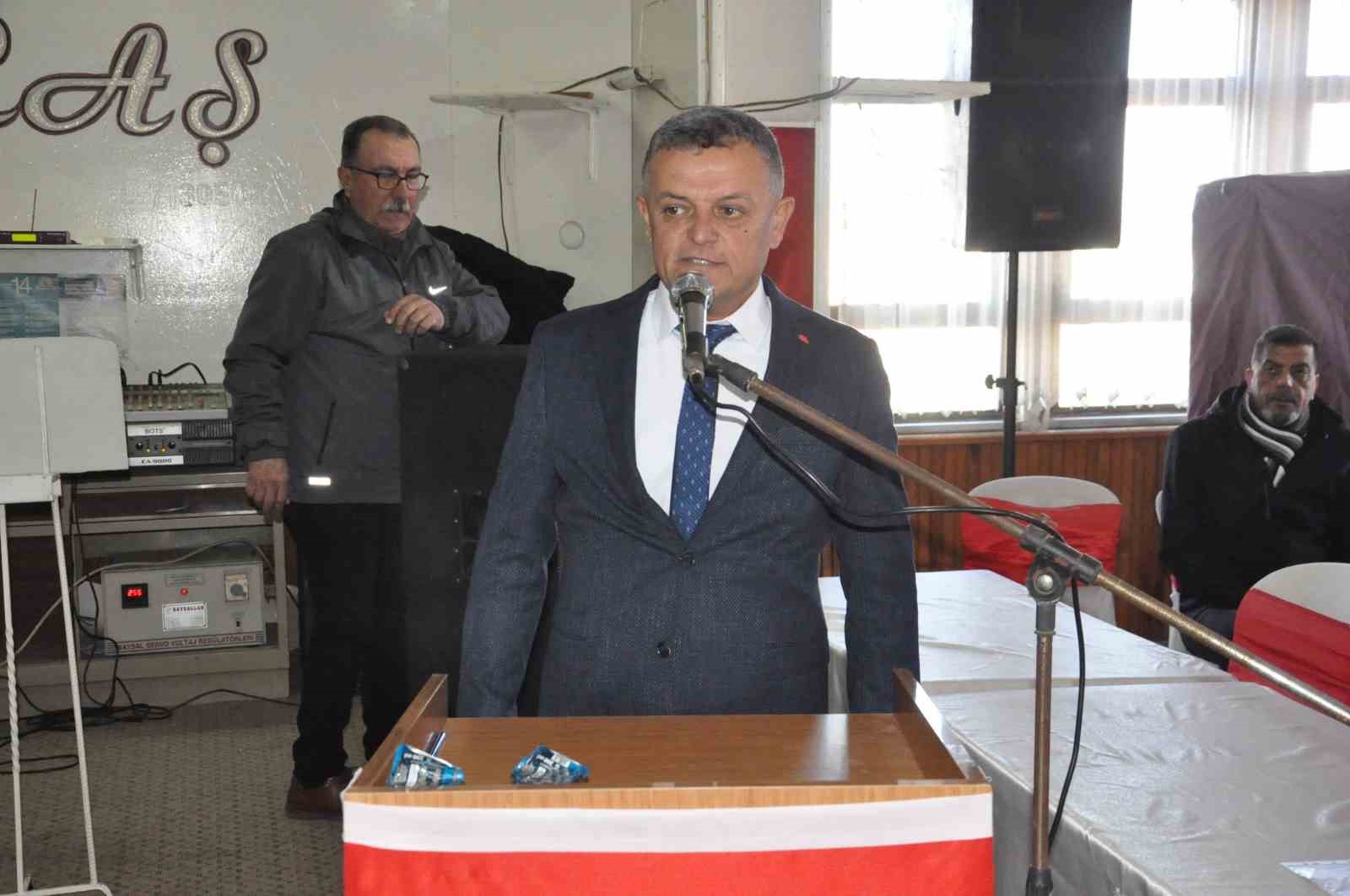 Salihli Esnaf ve Sanatkarlar Odası’nda yeni başkan Demir oldu
