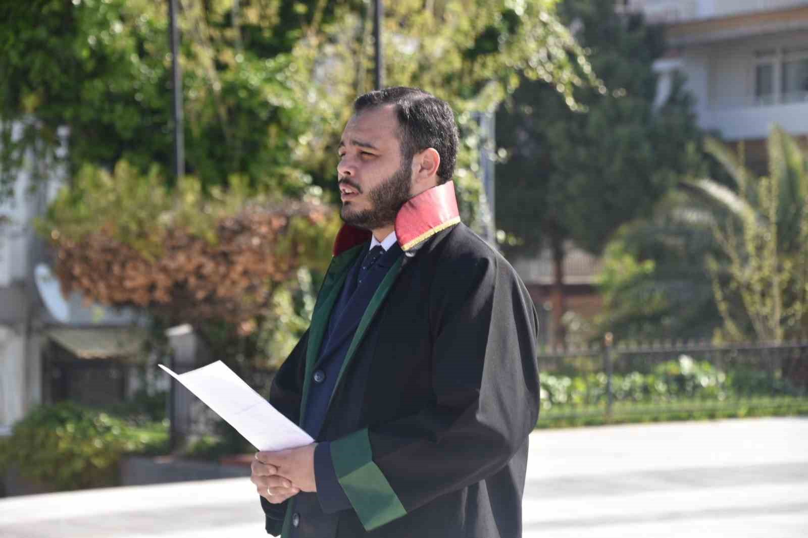 Salihli’de Avukatlar Günü törenle kutlandı
Salihli’de Avukatlar Günü törenle kutlandı