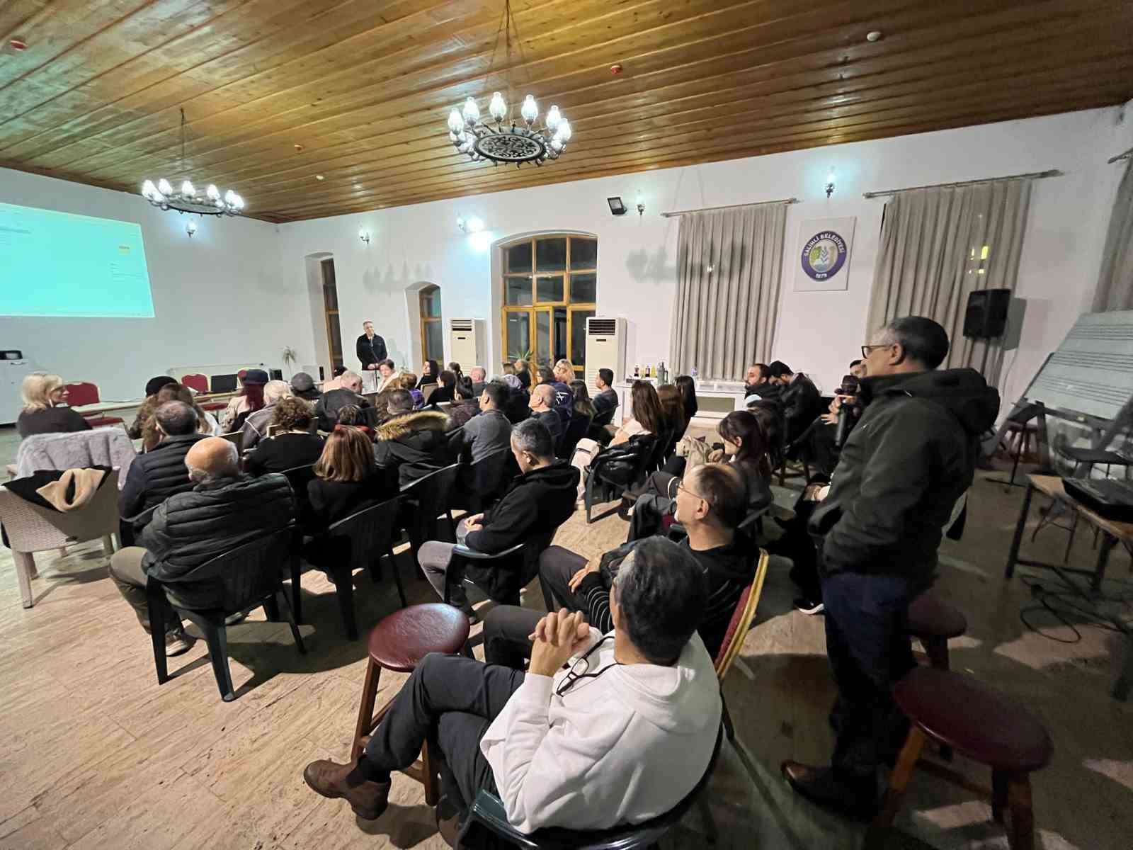 Salihli’de fotoğraf rüzgarı: SALFOD sunum günleri başladı
