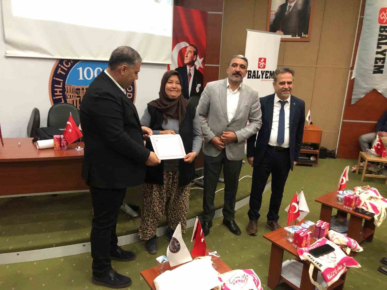 Salihli’de küçükbaşta sürdürülebilir eğitim
