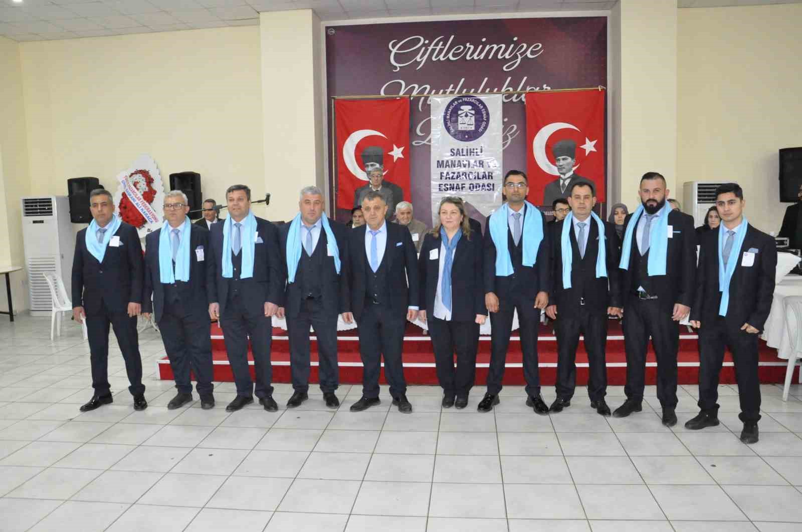 Salihlili manavlar Osman Göl’e emanet
