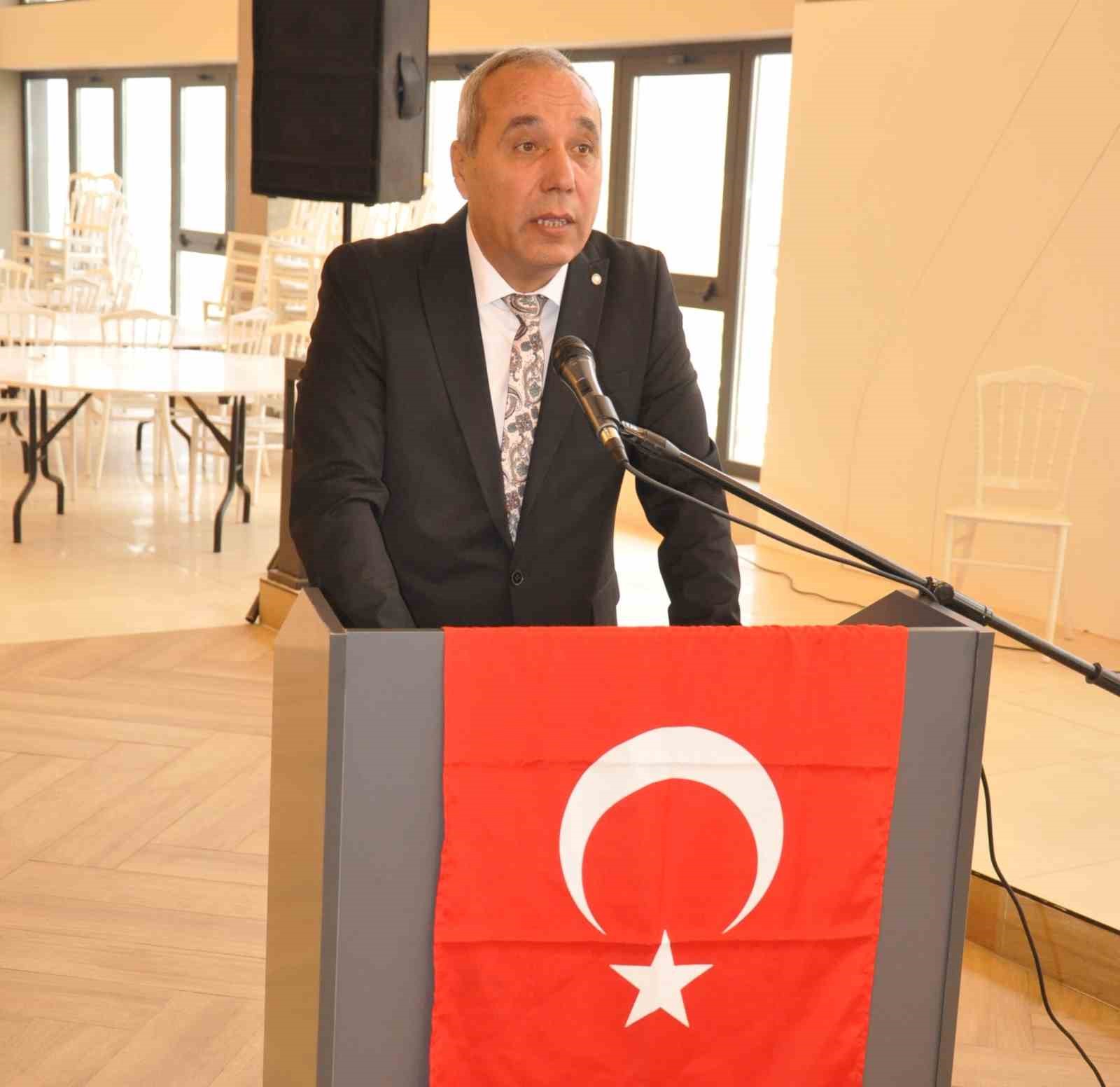 Salihlili marangozlar 5. kez Alacalı dedi
Salihlili marangozlar 5. kez Alacalı dedi