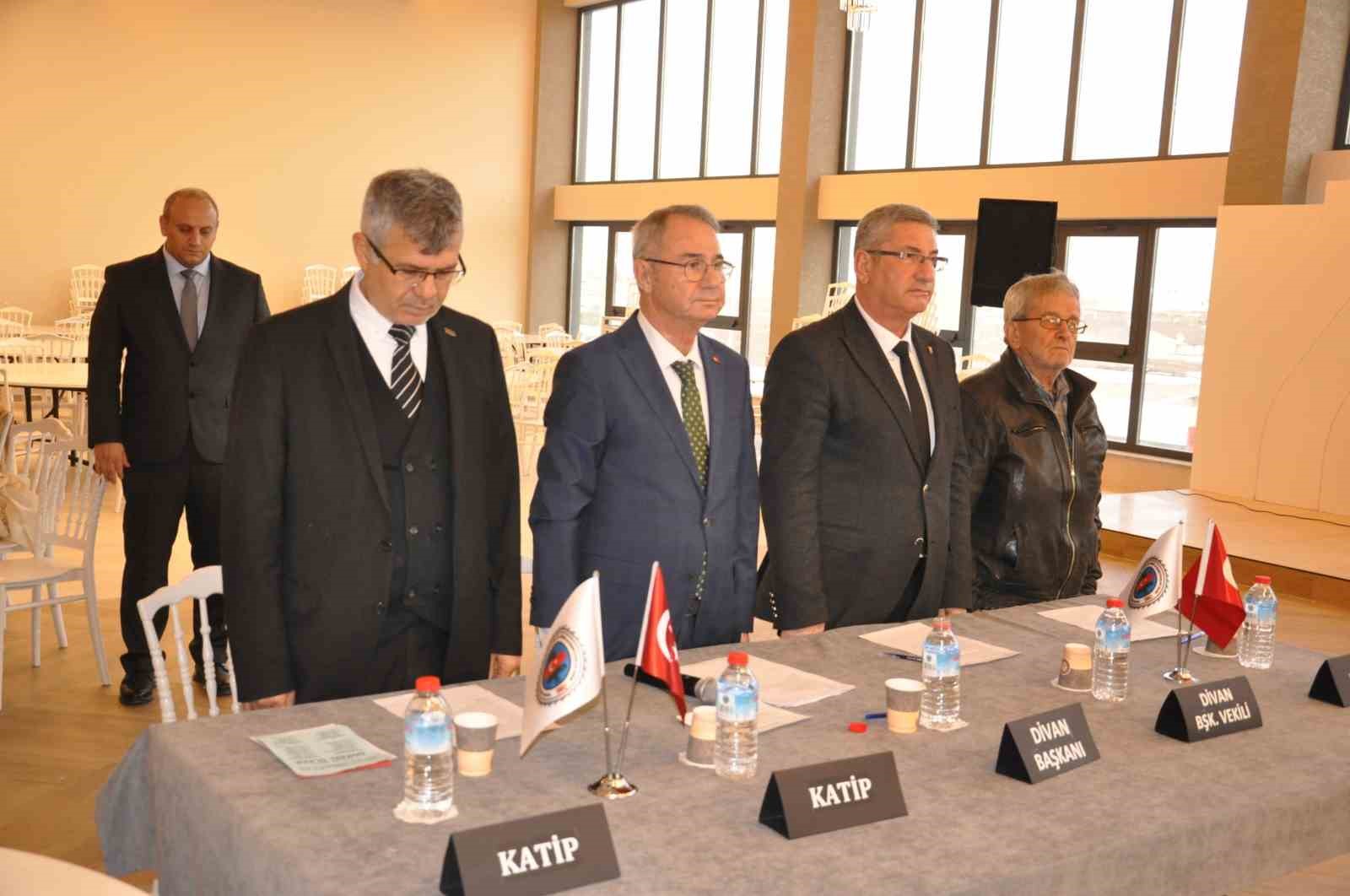 Salihlili marangozlar 5. kez Alacalı dedi
Salihlili marangozlar 5. kez Alacalı dedi