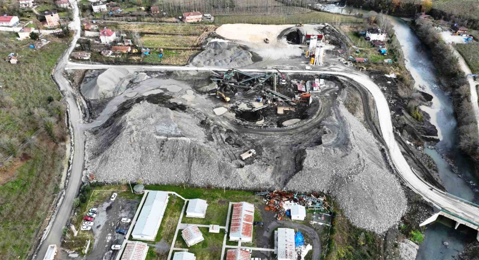 Salıpazarı Barajı inşaatının yüzde 77’si tamamlandı
Salıpazarı Barajı inşaatının yüzde 77’si tamamlandı