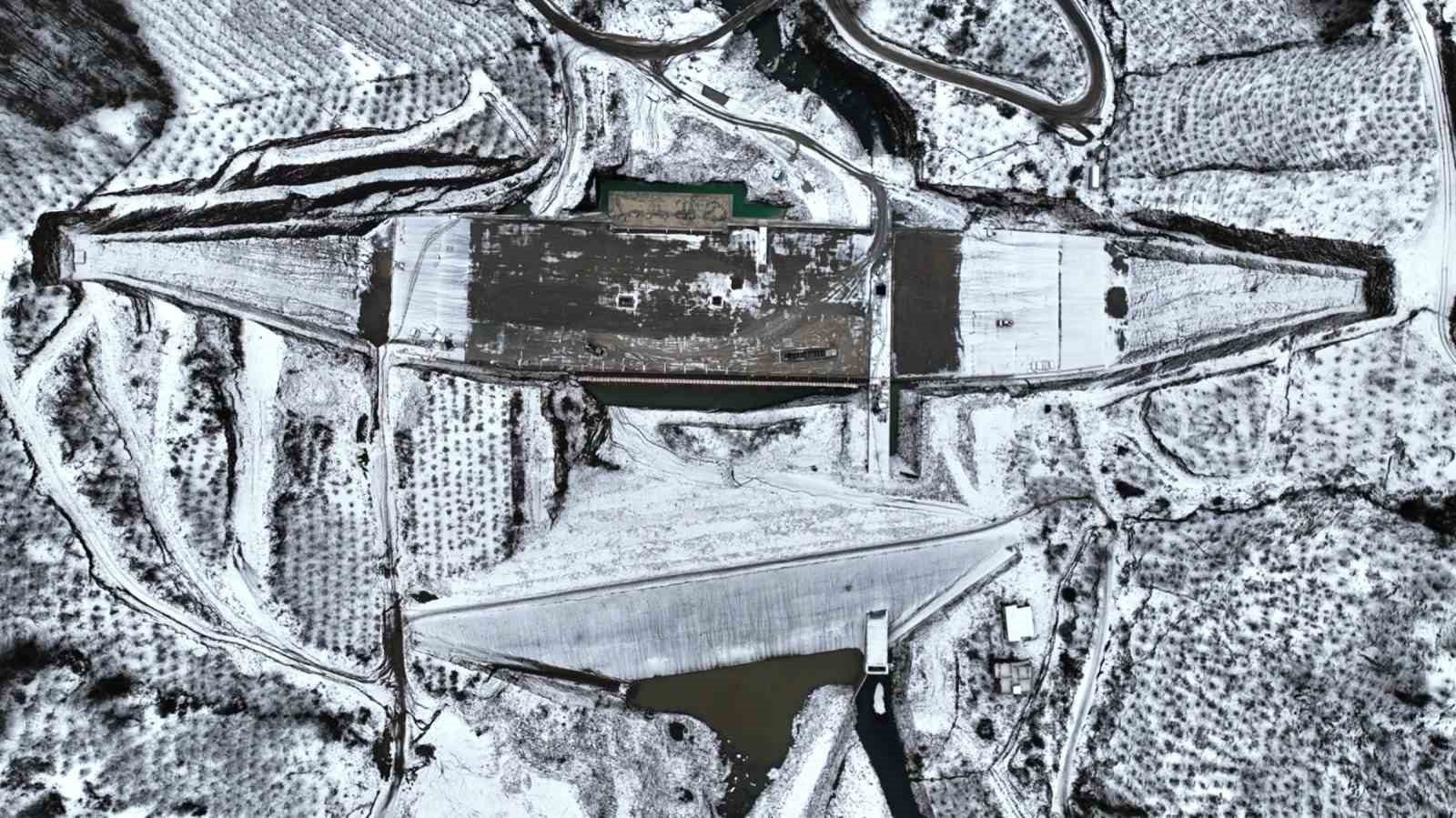 Salıpazarı Barajı inşaatının yüzde 77’si tamamlandı
Salıpazarı Barajı inşaatının yüzde 77’si tamamlandı