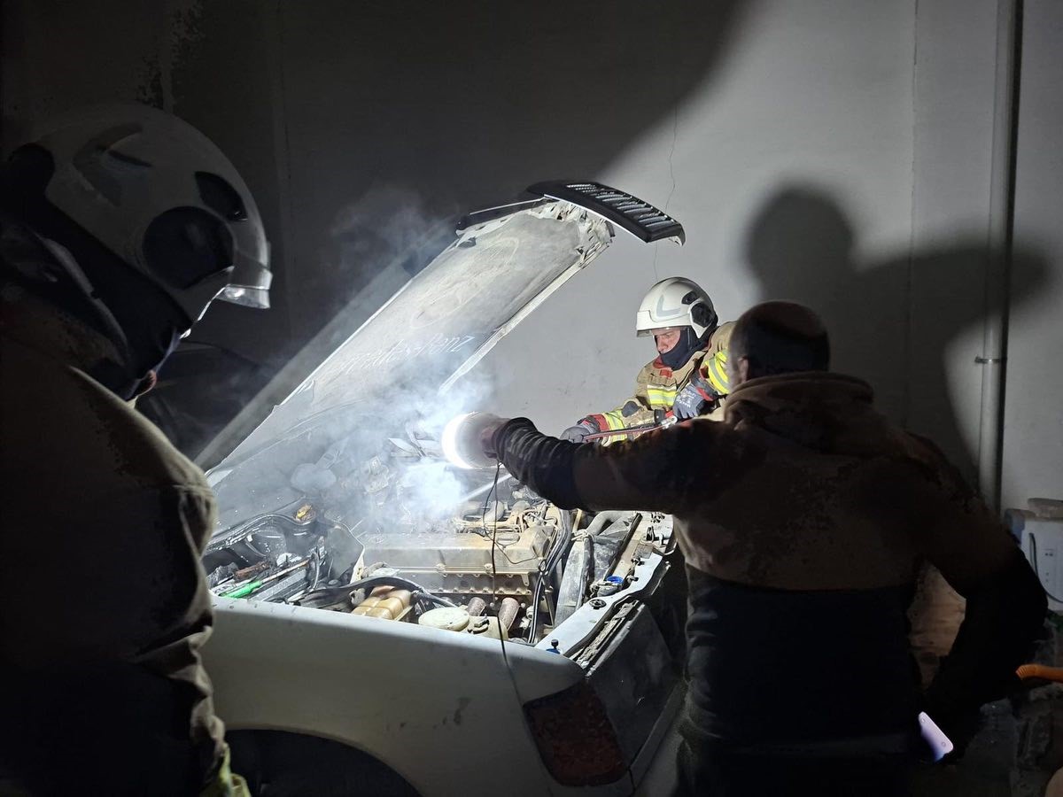 Samandağ’da otomobil yangını
