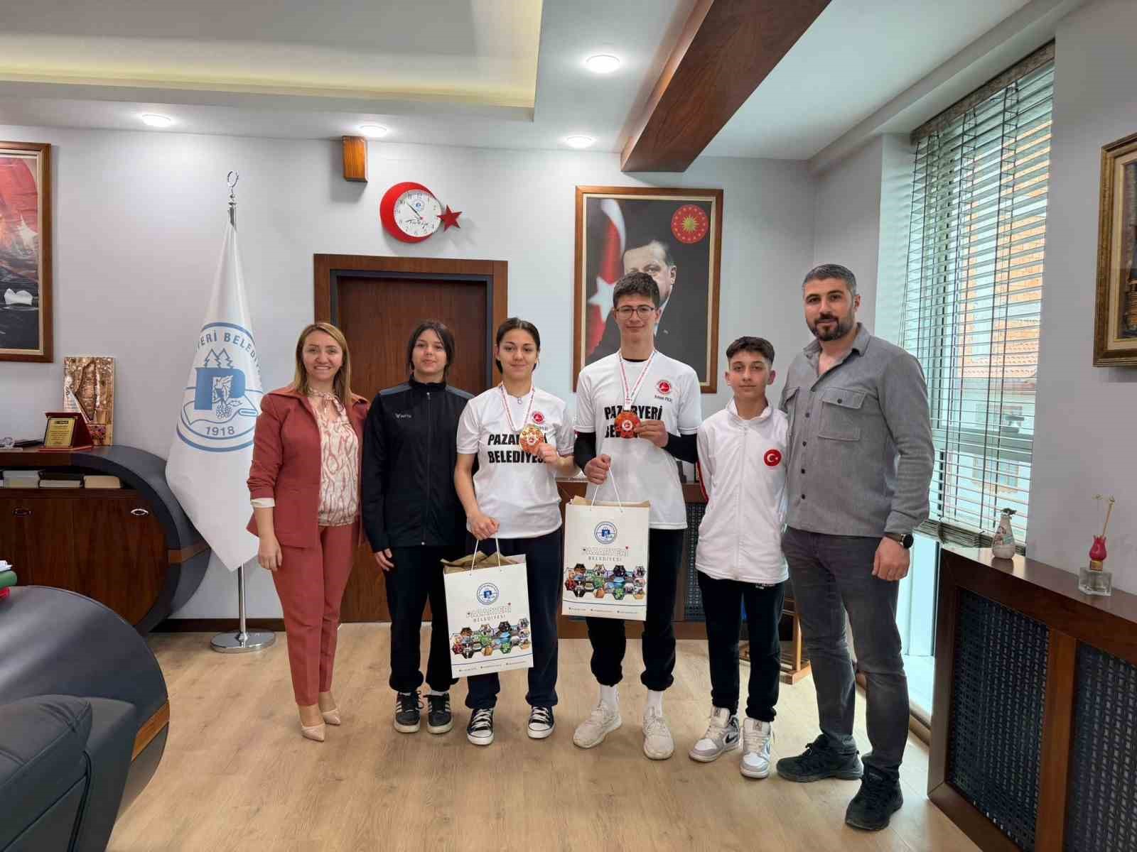 Şampiyonlar Pazaryeri’nin gururu oldu
