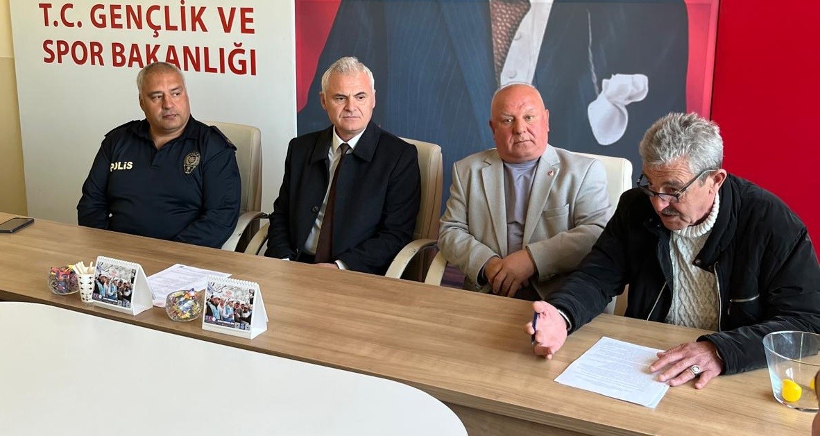 Şampiyonluğun belli olacağı yarı final müsabakaların kuraları çekildi
