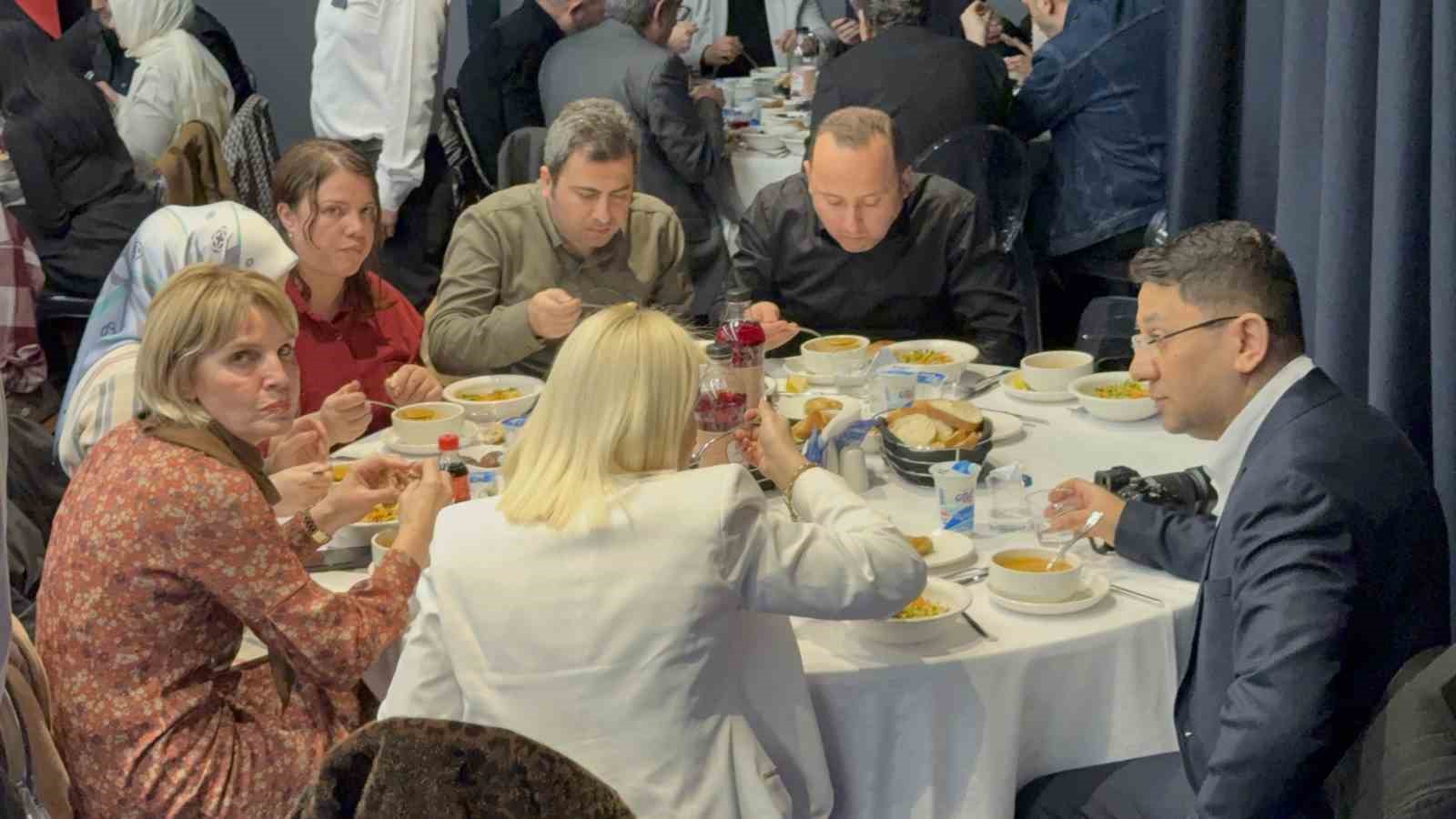 Samsun Adliyesi’nde 700 kişilik mesai kardeşliği iftarı
