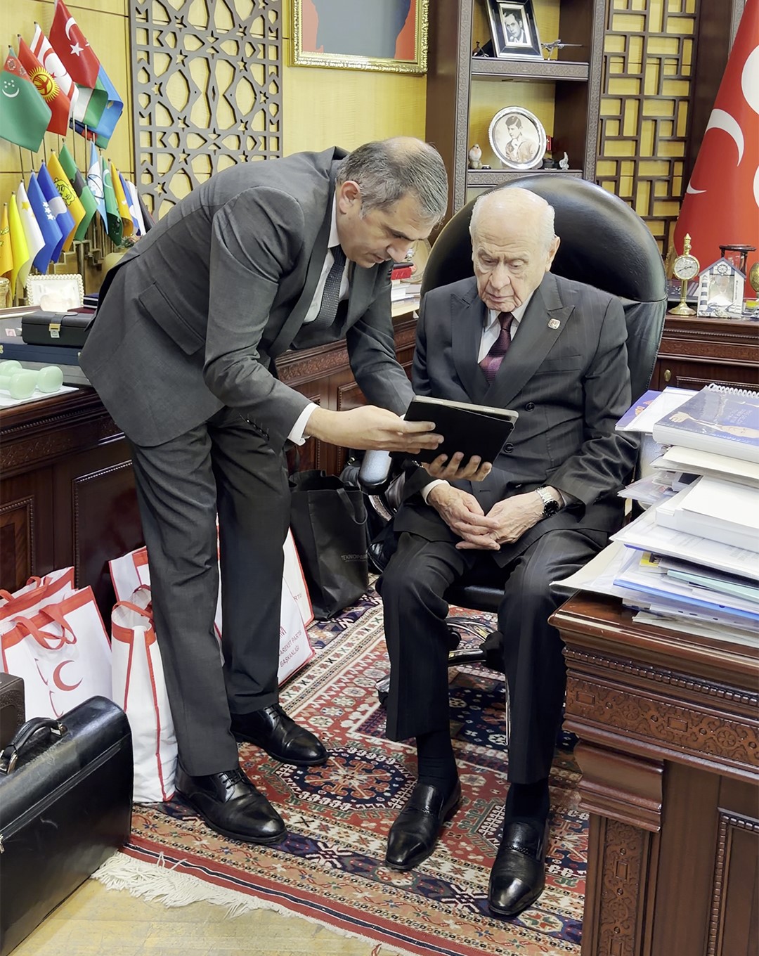 Samsun çalışma raporu MHP Lideri Bahçeli’ye sunuldu
