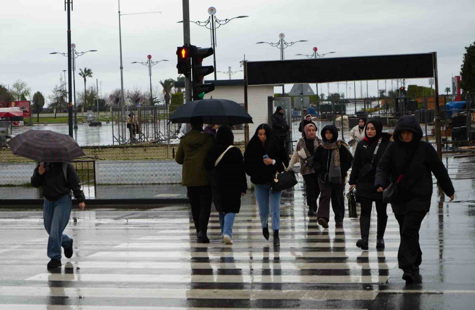 Samsun’a son 3 günde 300 kilo yağış düştü
