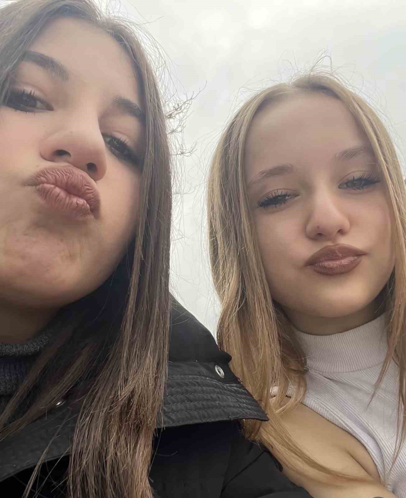 Samsun’da 13 yaşındaki 2 kız çocuğunun öldüğü kazanın görüntüleri ortaya çıktı
