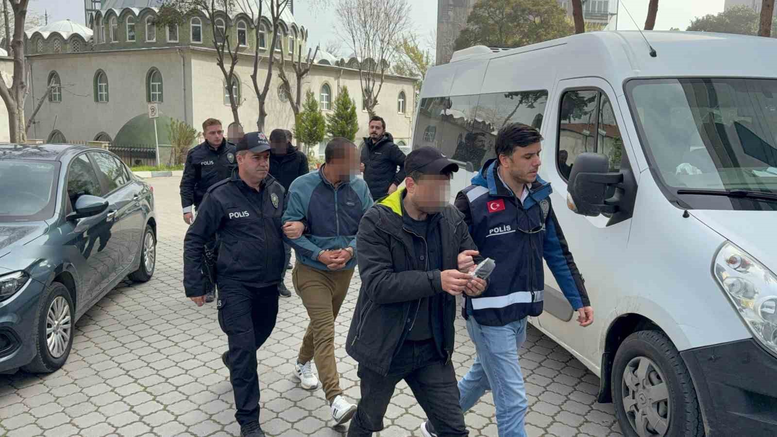 Samsun’da 3 ayrı narkotik operasyonunda 5 şüpheli yakalandı
