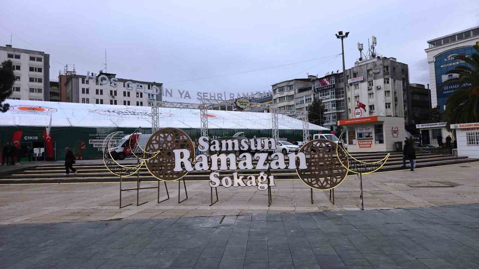 Samsun’da 7’den 70’e herkese hitap eden Ramazan Sokağı
