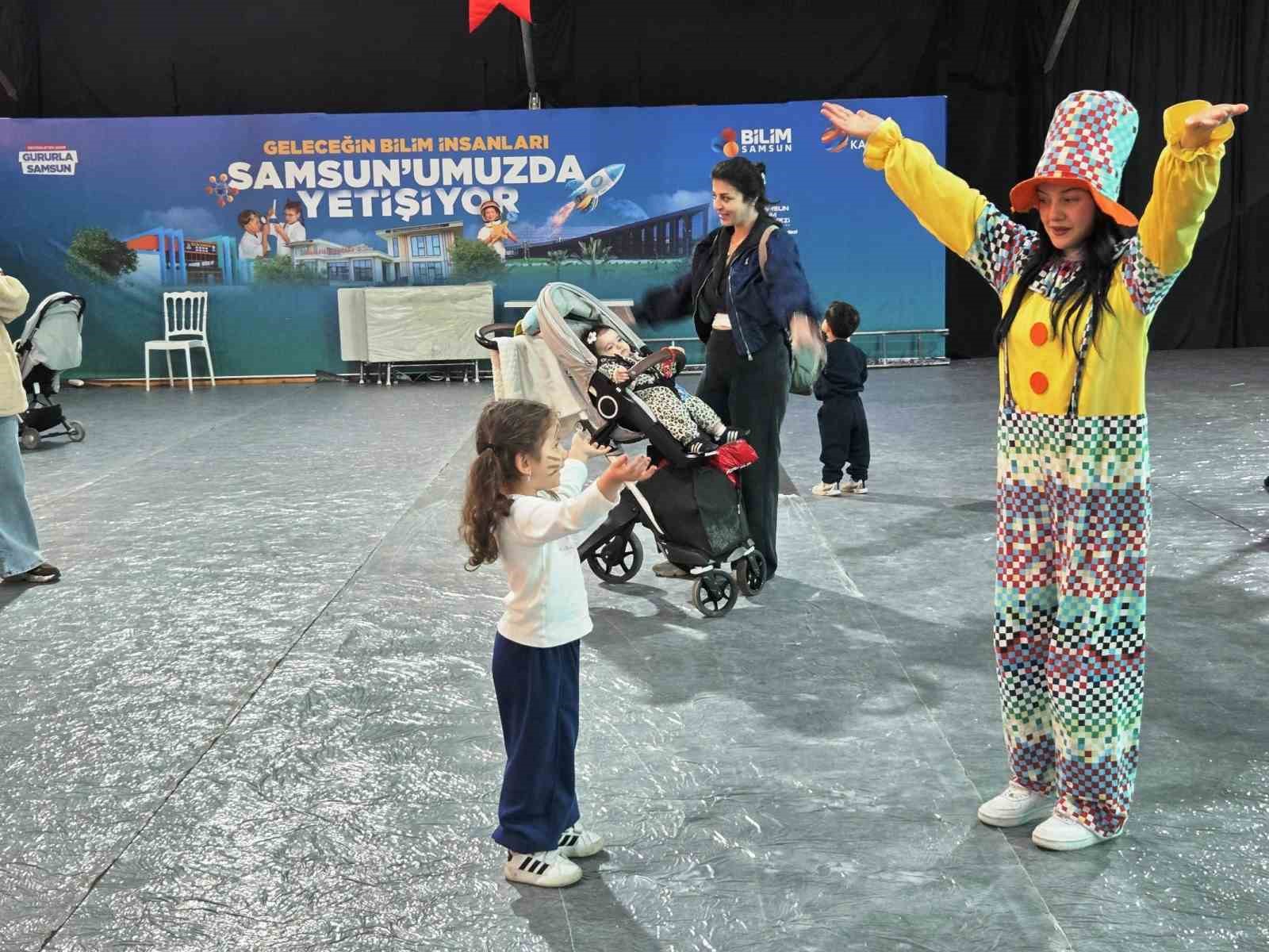 Samsun’da 7’den 70’e herkese hitap eden Ramazan Sokağı
