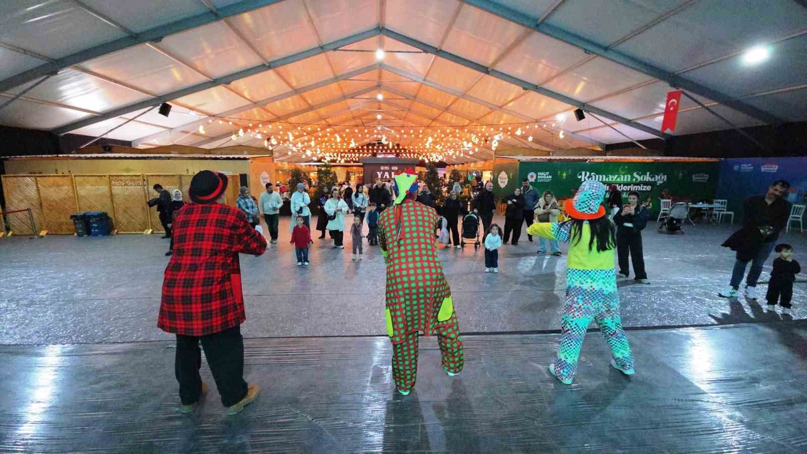 Samsun’da 7’den 70’e herkese hitap eden Ramazan Sokağı
