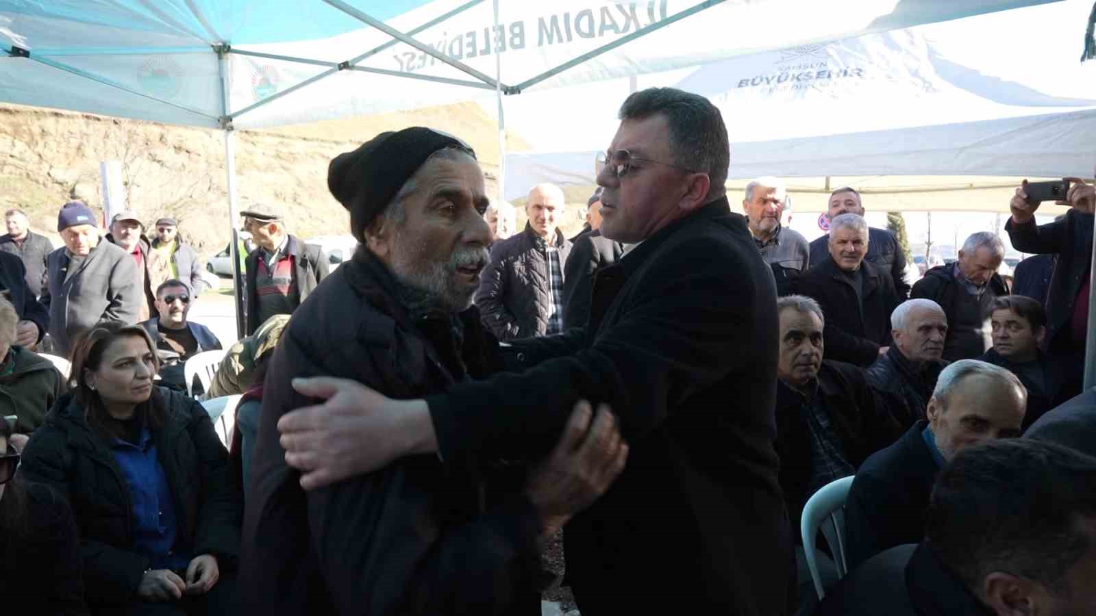 Samsun’da atık tesisi toplantısında gergin anlar
