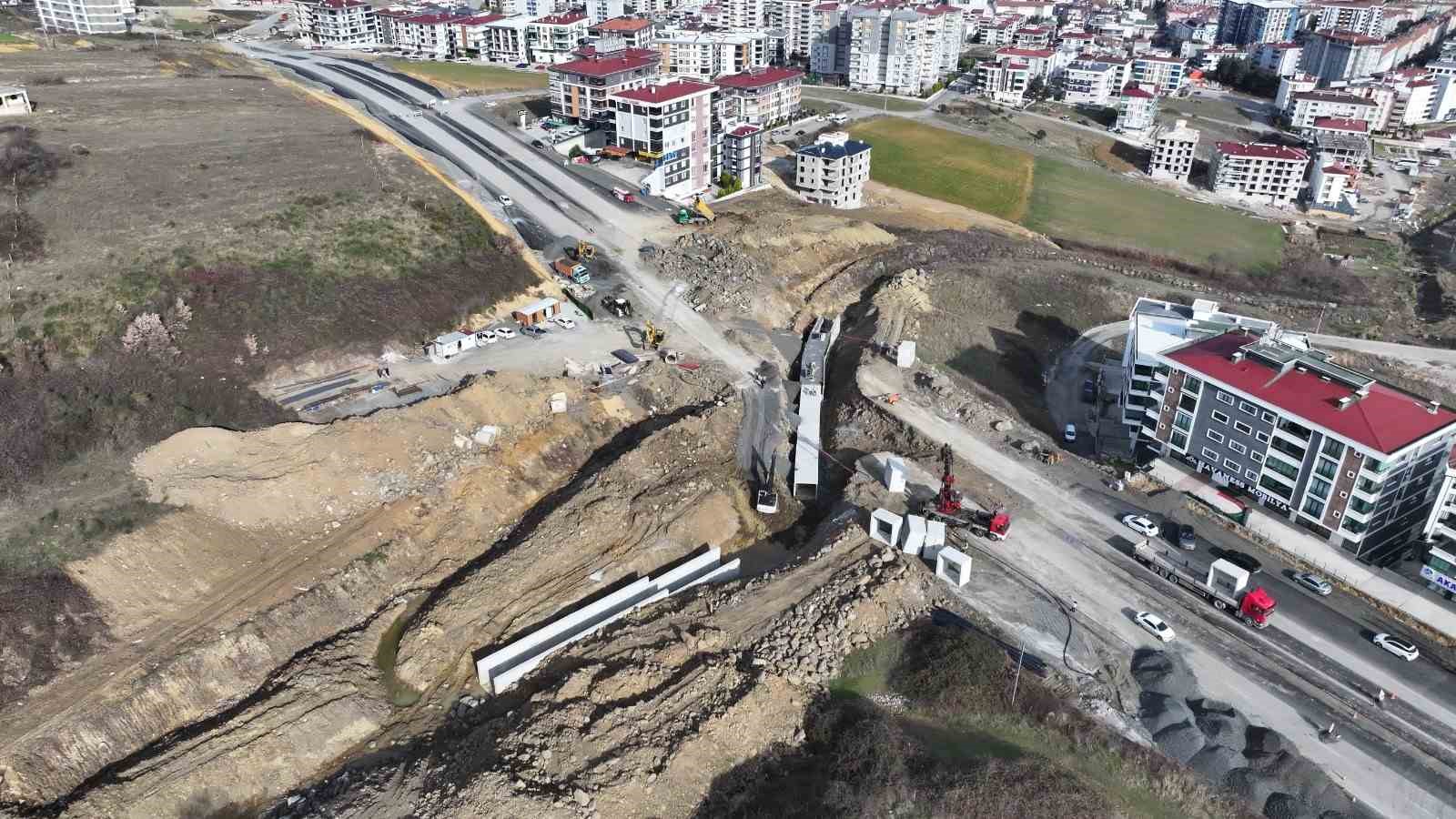 Samsun’da dereler taşkın riskine karşı ıslah ediliyor
